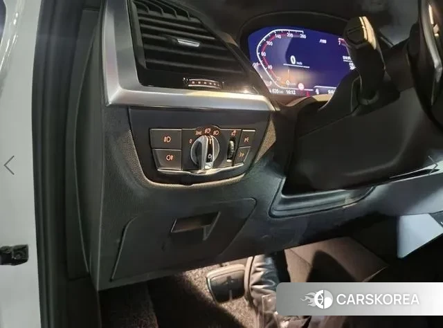 BMW X3 (G01) 2021 Белый из Кореи, фото 2