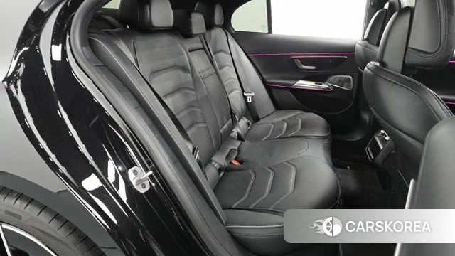 Mercedes-Benz E-Class W214 2025 Черный из Кореи, фото 2