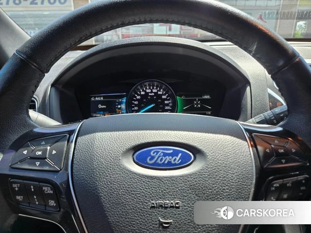 Ford Explorer 2019 Черный из Кореи, фото 2