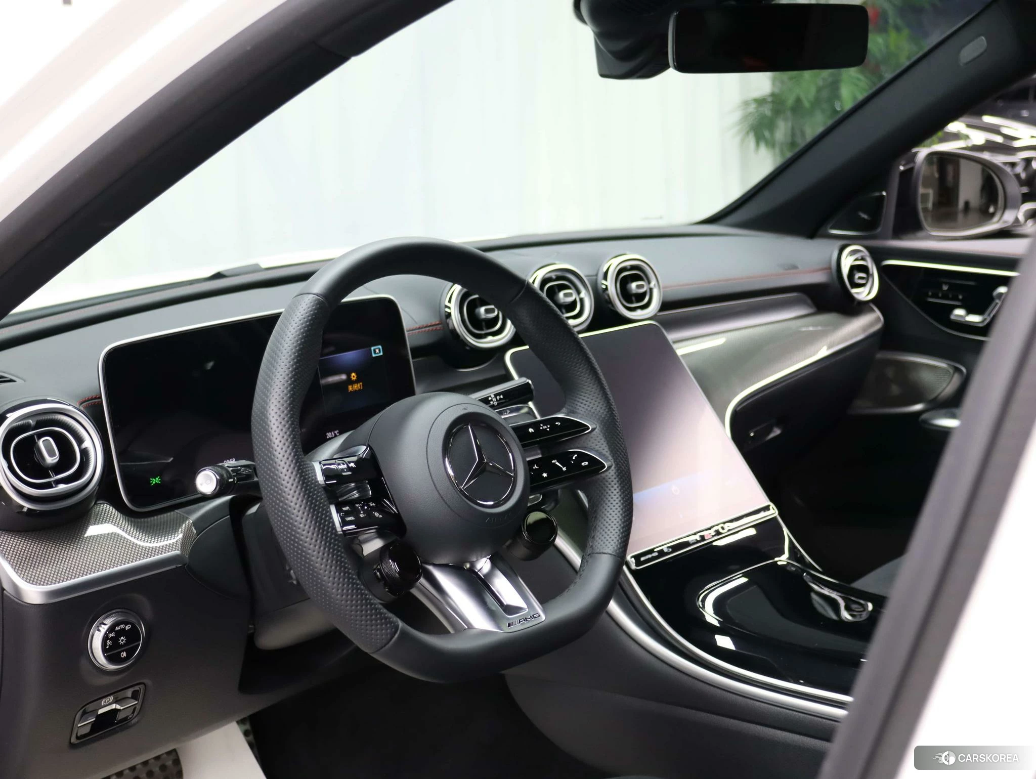 Mercedes-Benz C-class AMG 2023 Белый из Китая, фото 2