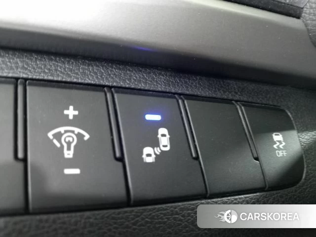 Hyundai Avante AD 2018 Белый из Кореи, фото 2