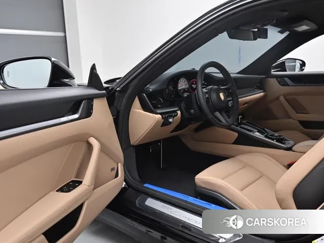 Porsche 911(992) id 2888936 из Кореи 2