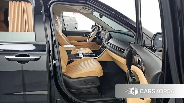 Kia Carnival 4th generation 2023 Черный из Кореи, фото 2