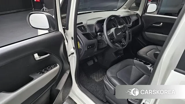 Kia The New Kia Ray EV 2023 Белый из Кореи, фото 2