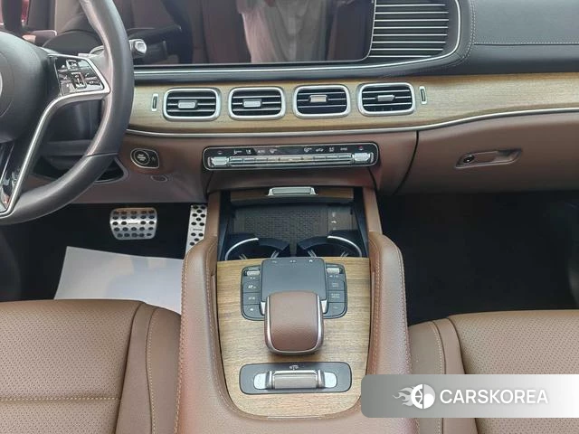 Mercedes-Benz GLE (import) 2024 Черный из Китая, фото 2