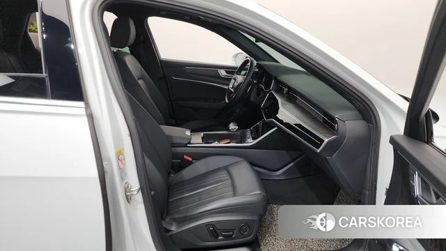 Audi A6 (C8) 2022 Белый из Кореи, фото 2