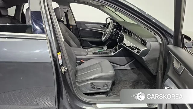 Audi A6 (C8) 2022 Серый из Кореи, фото 2