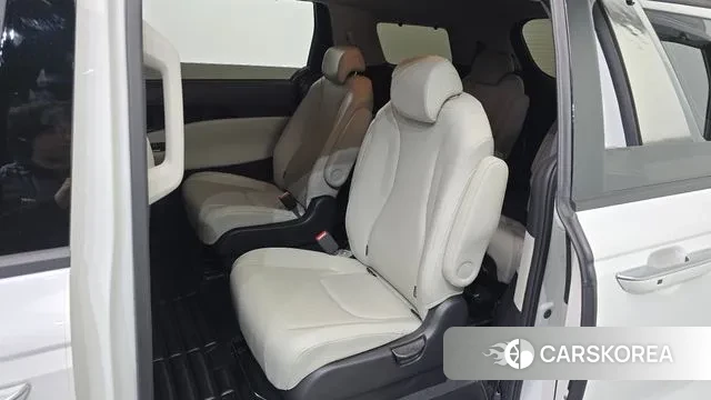 Kia Carnival 4th generation 2021 Белый из Кореи, фото 2