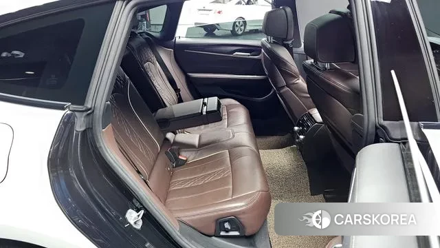 BMW 6 Series GT (G32) 2022 Белый из Кореи, фото 2