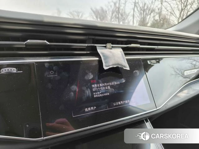 Audi Q8 2025 Черный из Китая, фото 2