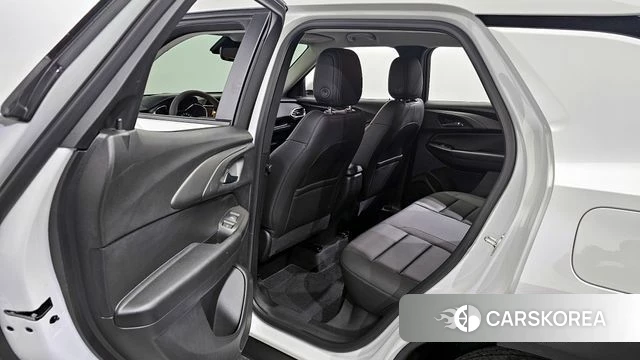 Chevrolet (GM Daewoo) Trailblazer 2021 Белый из Кореи, фото 2