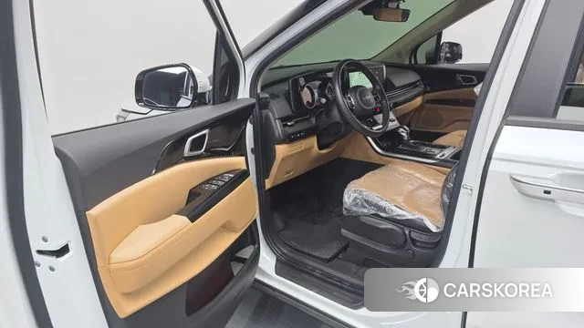 Kia Carnival 4th generation 2023 Белый из Кореи, фото 2