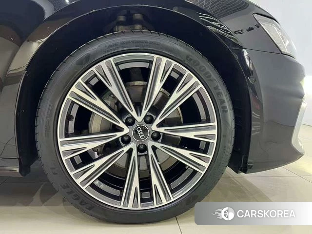 Audi A6L 2025 Черный из Китая, фото 2