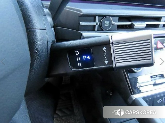 Hyundai Santa Fe (MX5) 2024 Белый из Кореи, фото 2