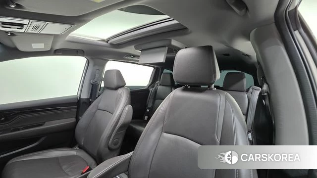 Honda Odyssey 2019 Белый из Кореи, фото 2
