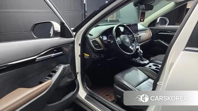 Kia Seltos 2019 Белый из Кореи, фото 2