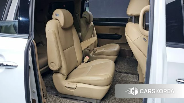 Kia The New Carnival 2019 Белый из Кореи, фото 2