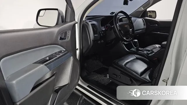 Chevrolet (GM Daewoo) Real New Colorado 2020 Белый из Кореи, фото 2