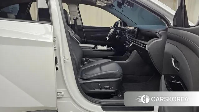 Hyundai The New Tucson (NX4) 2024 Белый из Кореи, фото 2