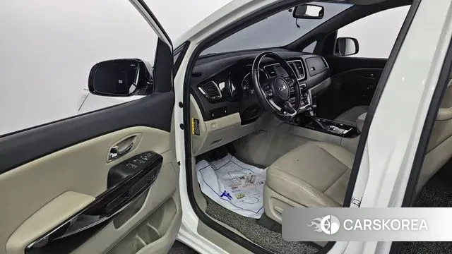 Kia The New Carnival 2020 Белый из Кореи, фото 2