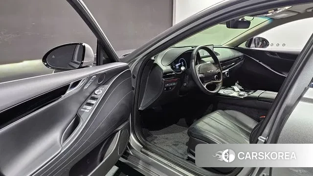 Genesis G80 (RG3) 2021 Серебряный из Кореи, фото 2