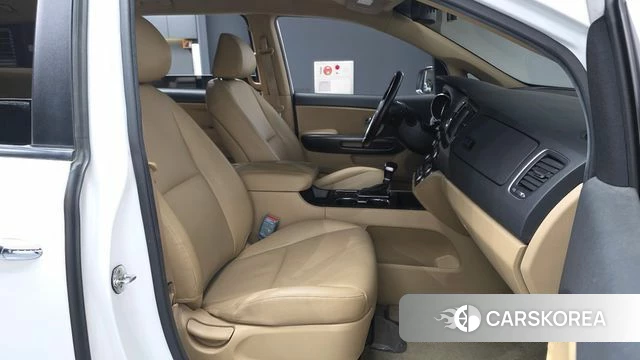 Kia The New Carnival 2020 Белый из Кореи, фото 2