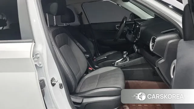 Hyundai Venue 2020 Белый из Кореи, фото 2