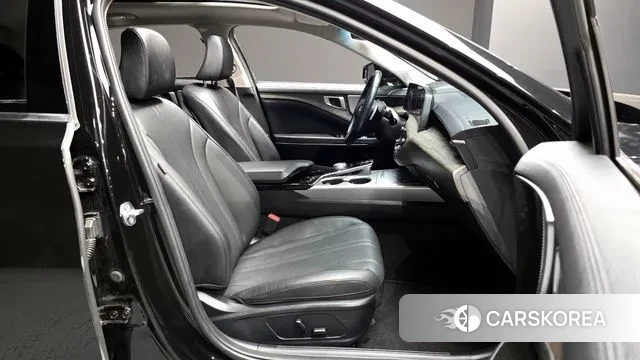 Kia K8 2022 Черный из Кореи, фото 2