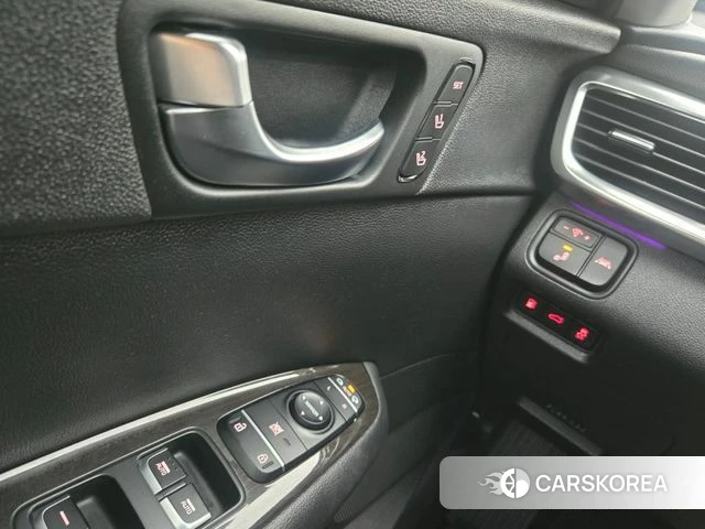 Kia The New K5 2nd generation 2018 Черный из Кореи, фото 2