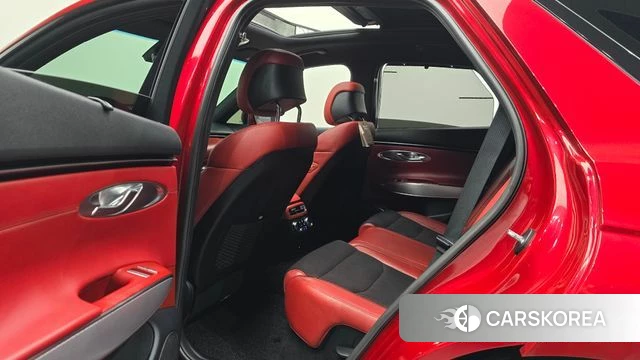 Genesis GV70 2021 Красный из Кореи, фото 2