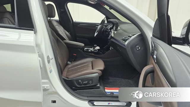 BMW X4 (G02) 2024 Белый из Кореи, фото 2