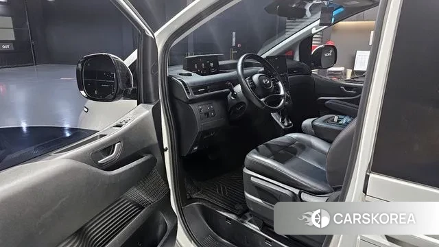 Hyundai Staria 2024 Белый из Кореи, фото 2