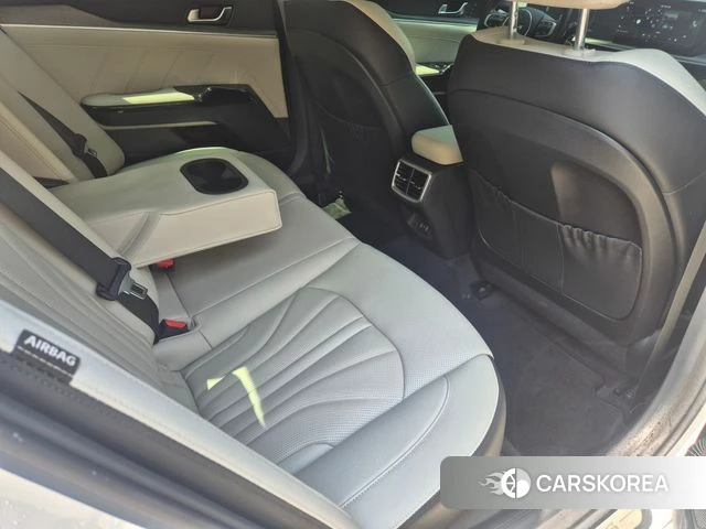 Kia The New K5 3rd generation 2024 Белый из Кореи, фото 2