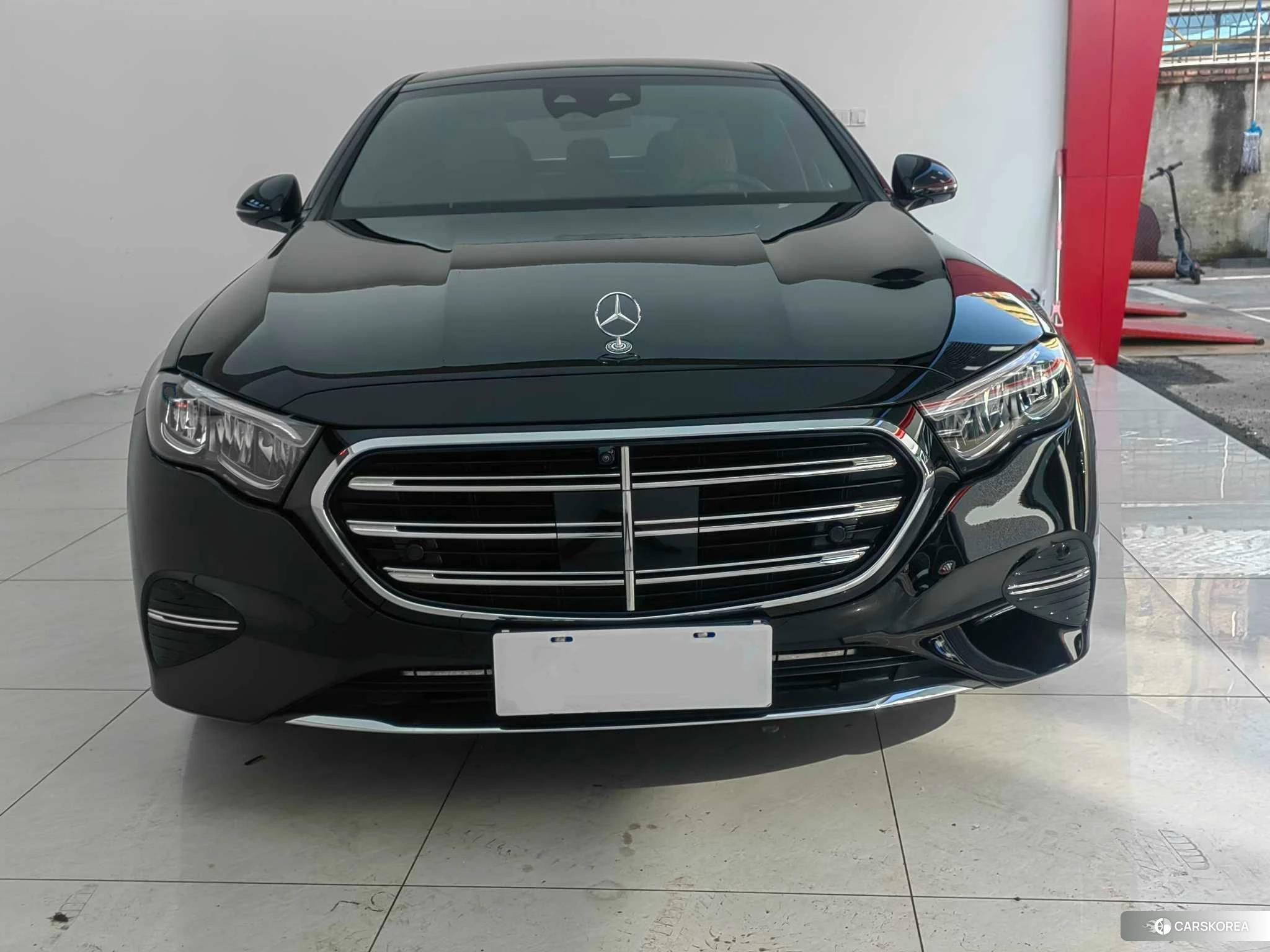 Mercedes-Benz E-class 2023 Черный из Китая, фото 2