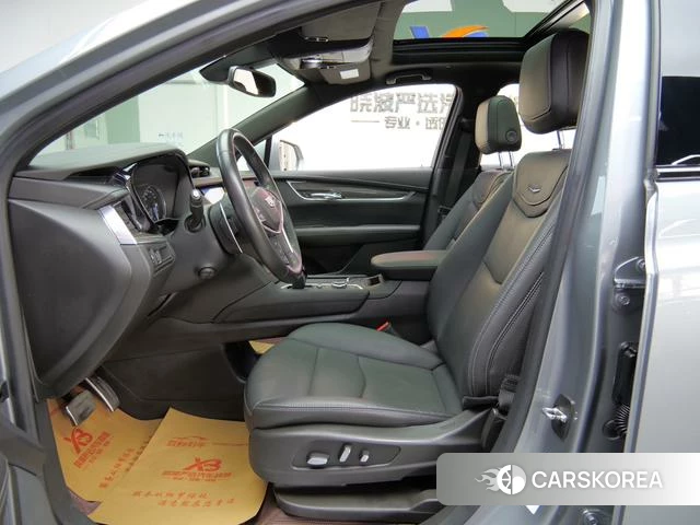 Cadillac XT5 2023 Темно-серый из Китая, фото 2