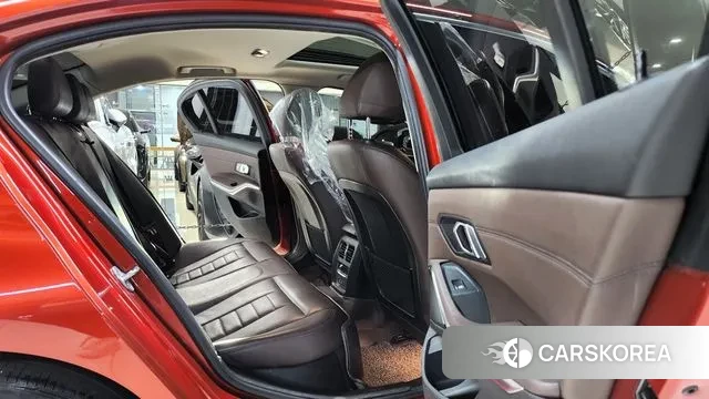 BMW 3 Series (G20) 2020 Красный из Кореи, фото 2