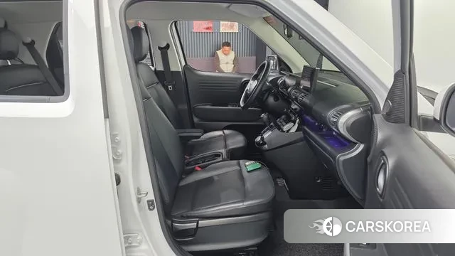 Hyundai Casper 2022 Белый из Кореи, фото 2