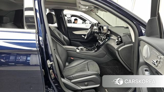 Mercedes-Benz GLC-Class X253 2019 Синий из Кореи, фото 2