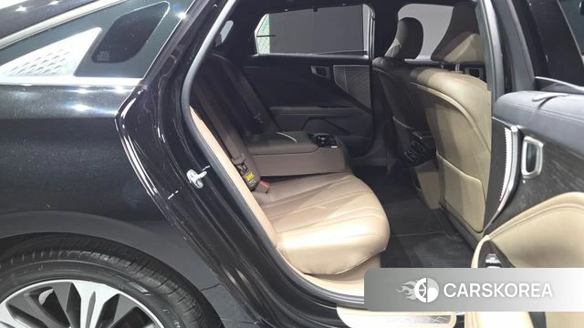 Kia K8 Hybrid 2023 Черный из Кореи, фото 2