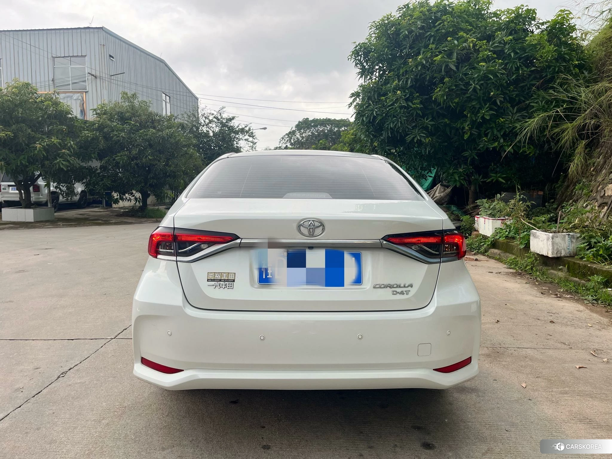 Toyota Corolla 2022 Белый из Китая, фото 2