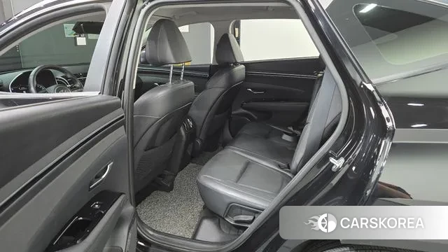 Hyundai Tucson (NX4) 2021 Черный из Кореи, фото 2