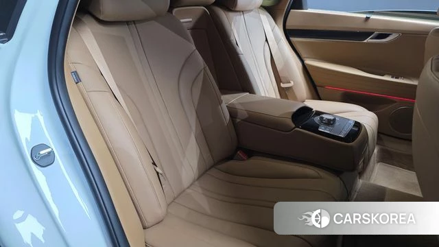 Genesis G80 (RG3) 2026 Белый из Кореи, фото 2