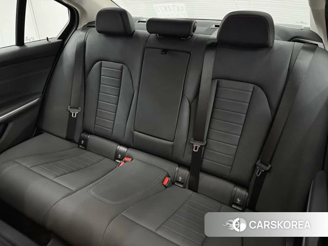 BMW 3 series 2020 Черный из Китая, фото 2