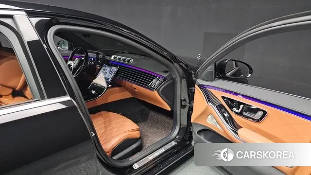 Mercedes-Benz S-Class W223 2023 Черный из Кореи, фото 2