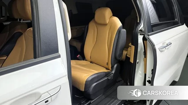 Kia Carnival 4th generation 2022 Белый из Кореи, фото 2