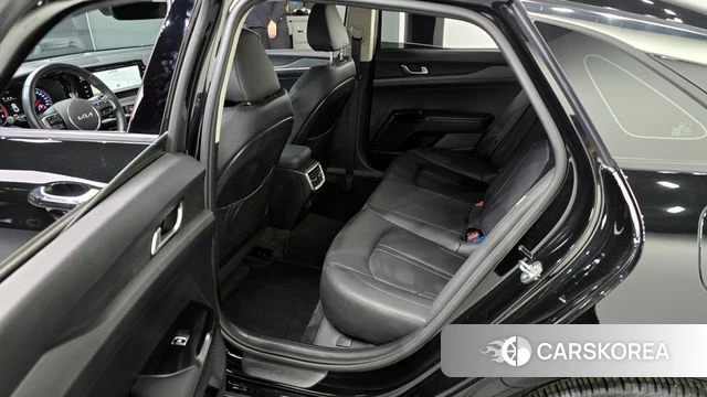 Kia K5 3rd generation 2023 Черный из Кореи, фото 2