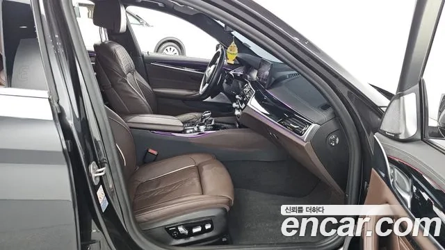 BMW 5 Series (G30) 2021 Серый из Кореи, фото 2