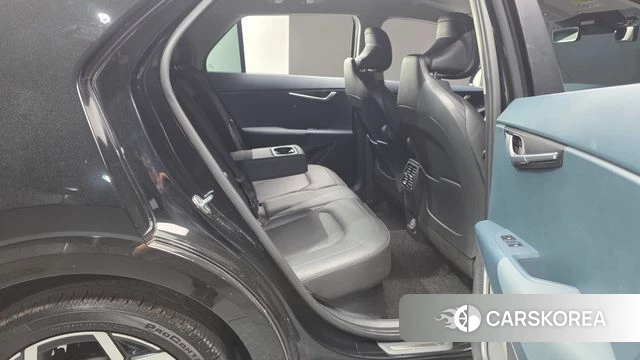 Kia Di Ol Nu Niro 2022 Черный из Кореи, фото 2