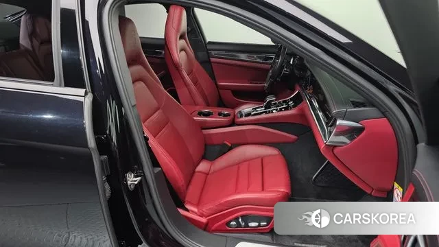 Porsche Panamera (971) 2020 Черный из Кореи, фото 2