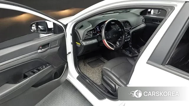 Hyundai The New Avante AD 2019 Белый из Кореи, фото 2